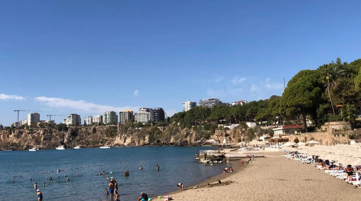 Antalya Karpuzkaldıran Plajı