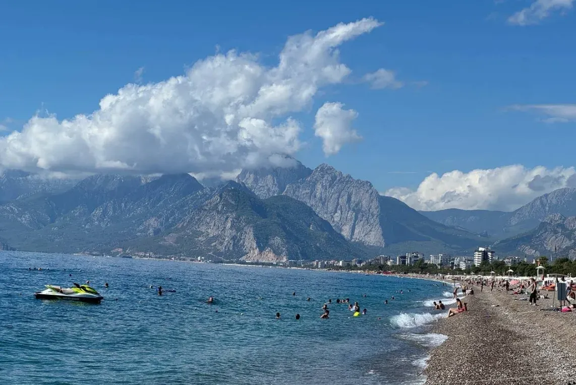 Konyaaltı Plajı - Konyaaltı - Antalya - Fotoğraf 2