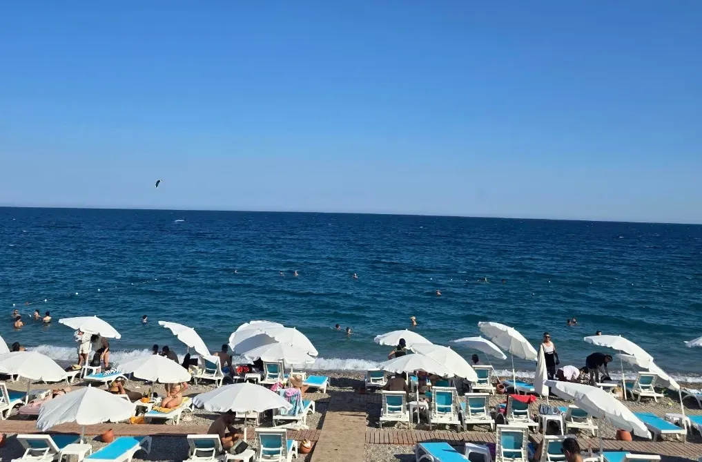 Konyaaltı Plajı - Konyaaltı - Antalya - Fotoğraf 3