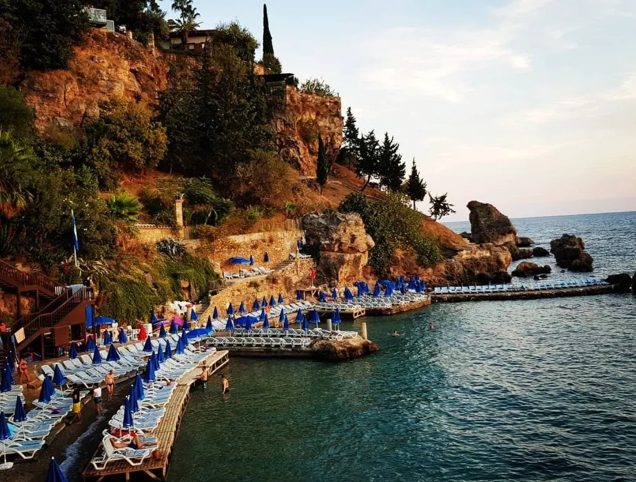 Mermerli Plajı - Muratpaşa - Antalya - Fotoğraf 2
