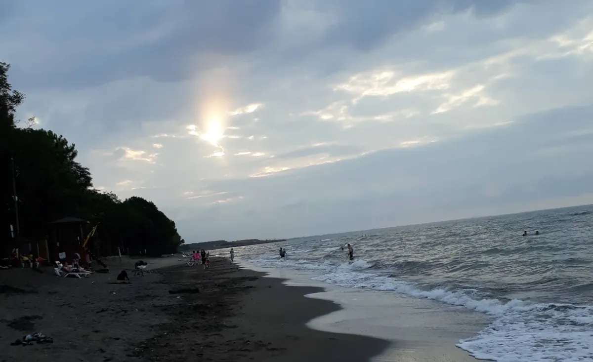 Ünye Çınarsuyu Halk Plajı - Ünye - Ordu - Fotoğraf 2