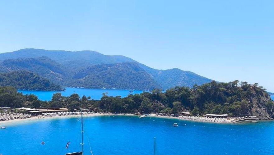 Boncuklu Koyu Plajı