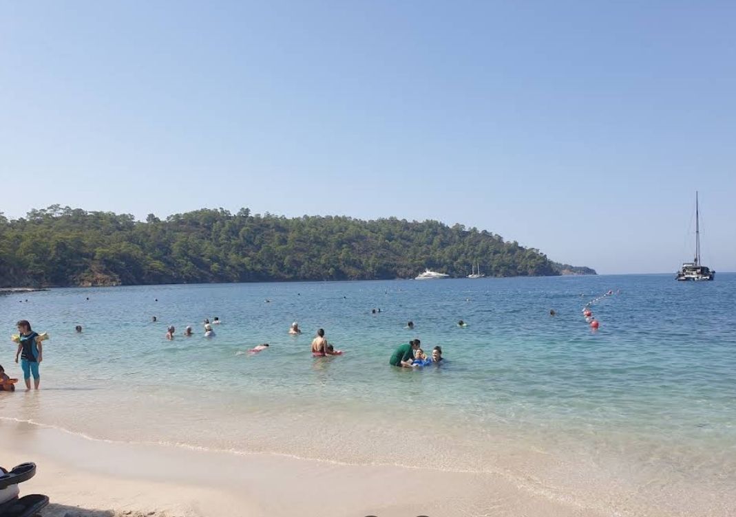 Günlüklü Koyu Plajı